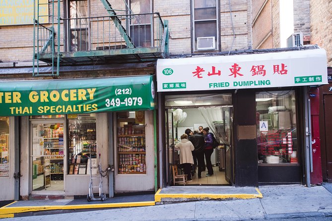 Lower East Side Food Tour: Taste NYC’s American Dream - Why this is a history walk with food