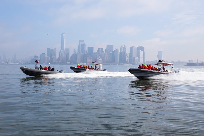 Manhattan Adventure Sightseeing Boat Tour - from Chelsea Piers - Governors Island and the Upper Bay