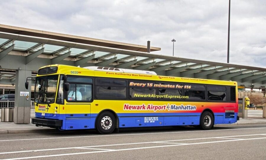 Manhattan: Bus Transfer from/to Newark Airport - Arriving at Newark Airport and finding the coach