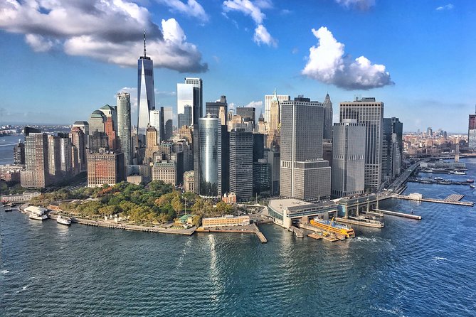Manhattan Sky Tour: New York Helicopter Flight - Ellis Island and the city’s immigration story