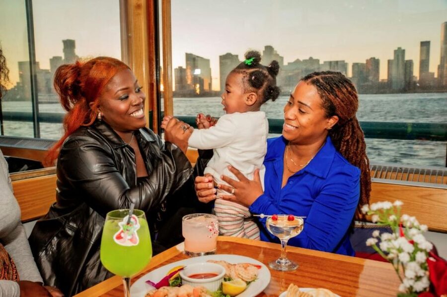 Manhattan: Statue and Skyline Cruise Aboard a Luxury Yacht - Indoor comfort, outdoor photos, and changing weather