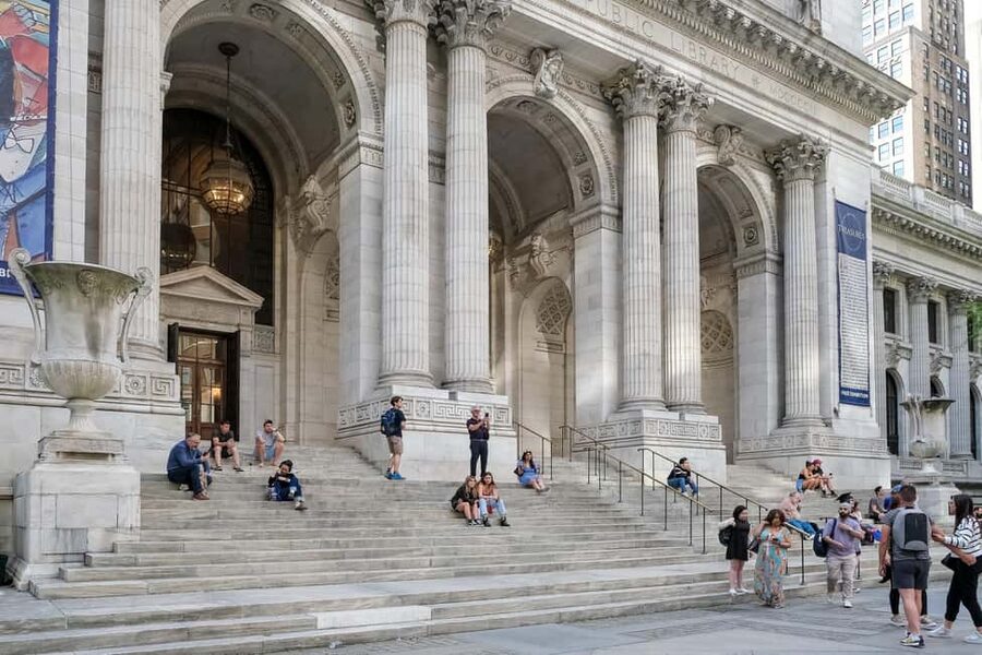 Midtown Manhattan Guided Tour w/ SUMMIT One Vanderbilt Entry - What the $69 price really covers