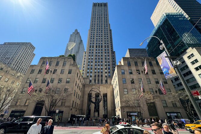 Midtown North NYC Architecture Walking Tour - Lever House and the MetLife Building