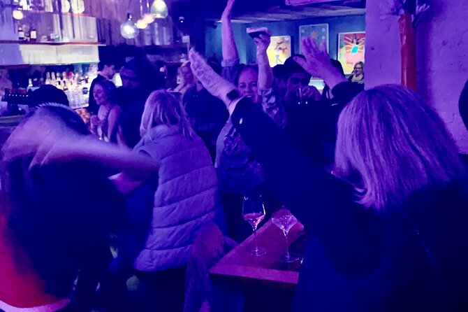 Midtown Unleashed - A Local’s Rooftop and Bar Night Out - A nightclub stop with a distinctly New York edge