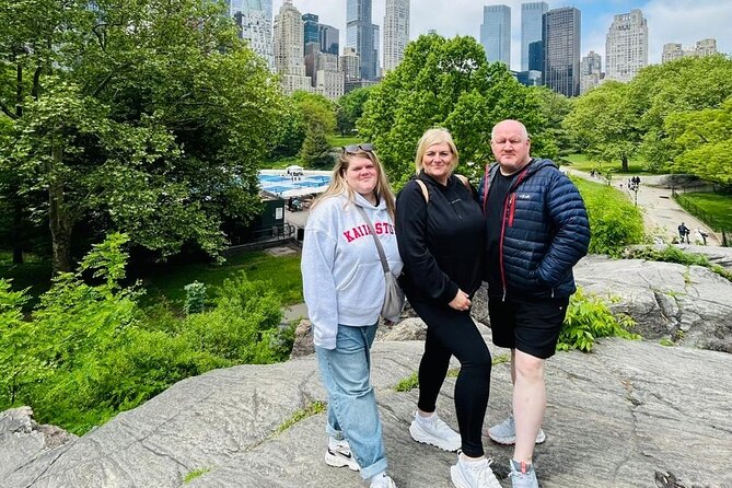 New York Central Park Guided Pedicab Tour - The southern park sights: Carousel, Chess and Checkers, and The Dairy