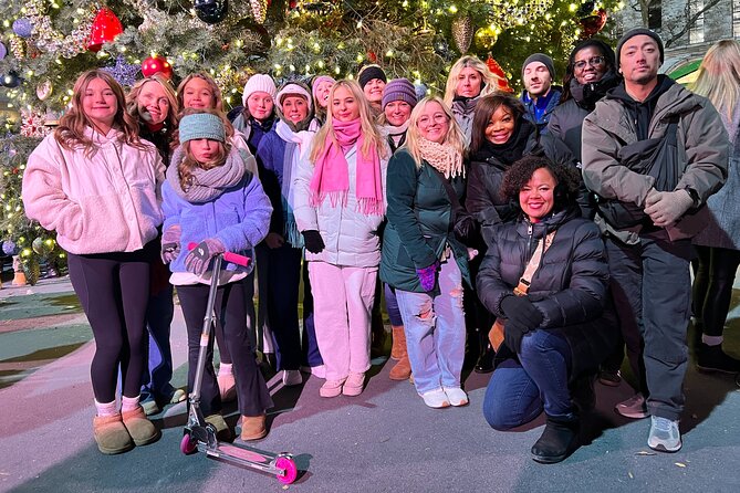 New York Christmas Holiday Lights Walking Tour - Why this route works for a New York Christmas evening