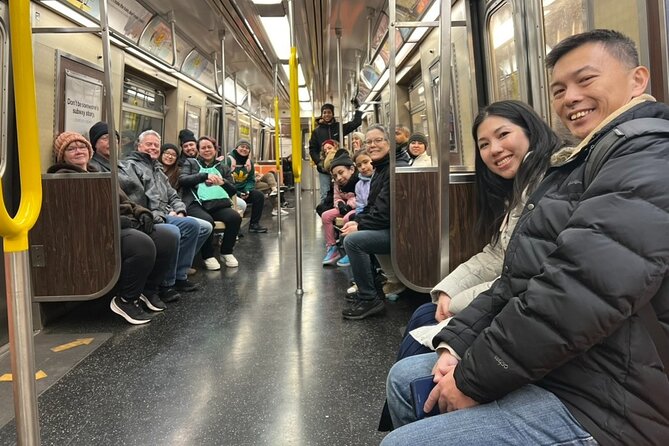 New York Christmas Holiday Lights Walking Tour - What the $20 price really covers