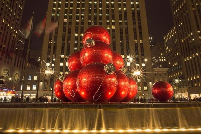 New York Christmas Holiday Small-Group Walking Tour - Why this Christmas walk works well in New York