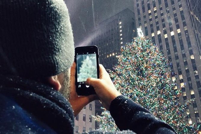 New York Christmas Holiday Small-Group Walking Tour - St. Patrick’s Cathedral sets the tone