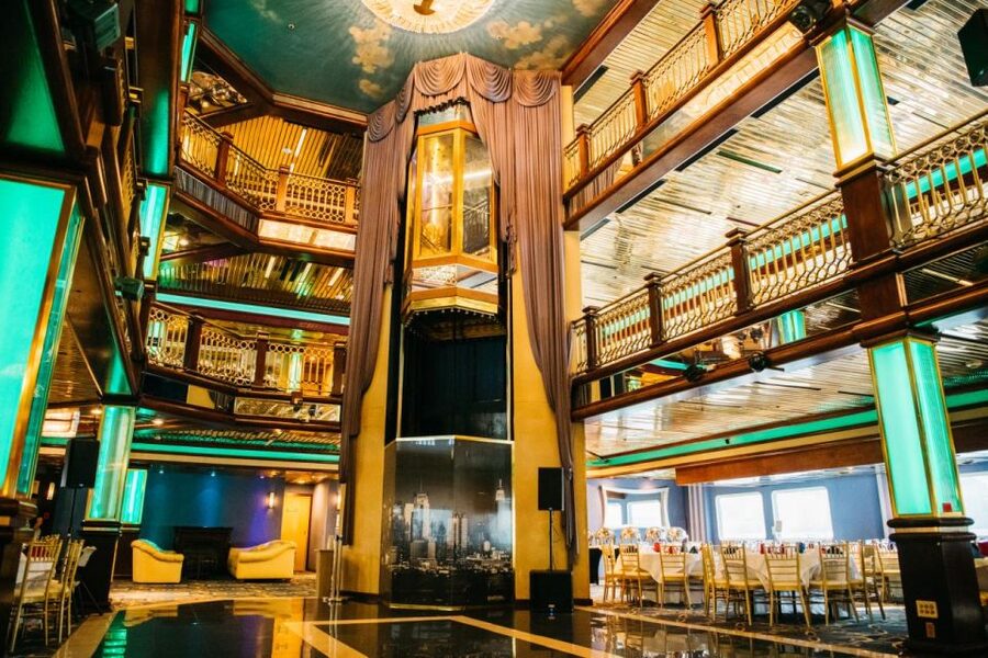 New York City: 4th of July Family Fireworks Party Cruise - What your $329 covers on the Cornucopia Majesty