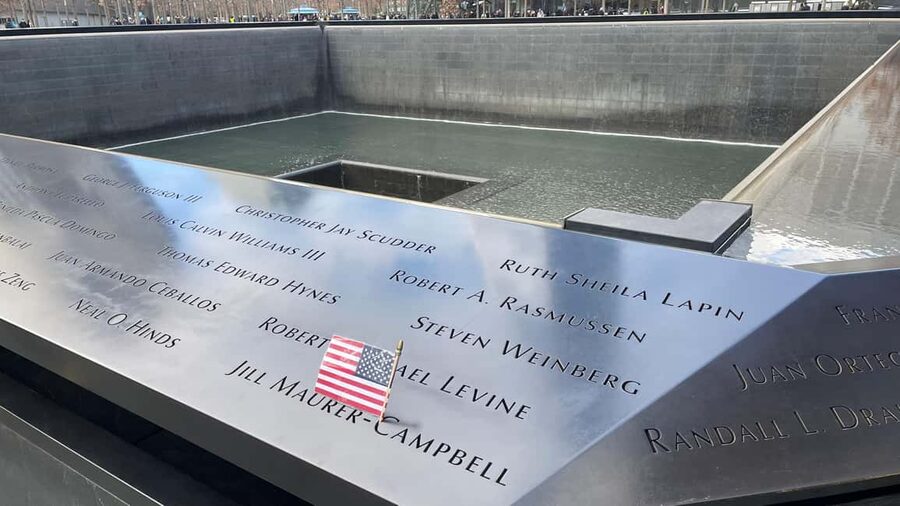 New York City: 9/11 Ground Zero Tour with All Access Option - The Oculus: a short introduction to Ground Zero