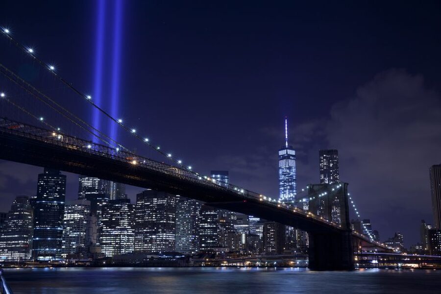 New York City: 9/11 Memorial and Ground Zero Private Tour - The 9/11 Memorial pools and Reflecting Absence