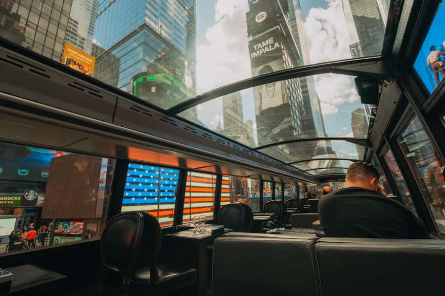 New York City: Bustronome Gourmet Dinner Tour - Dinner with New York moving past your table