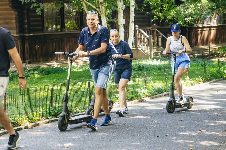 New York City: Central Park Electric Scooter Tour - Cleopatra’s Needle and the North Woods