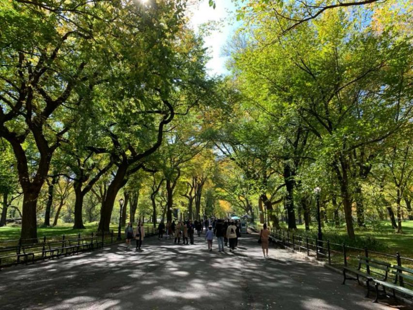 New York City: Central Park Highlights Walking Tour - What the four seasons change