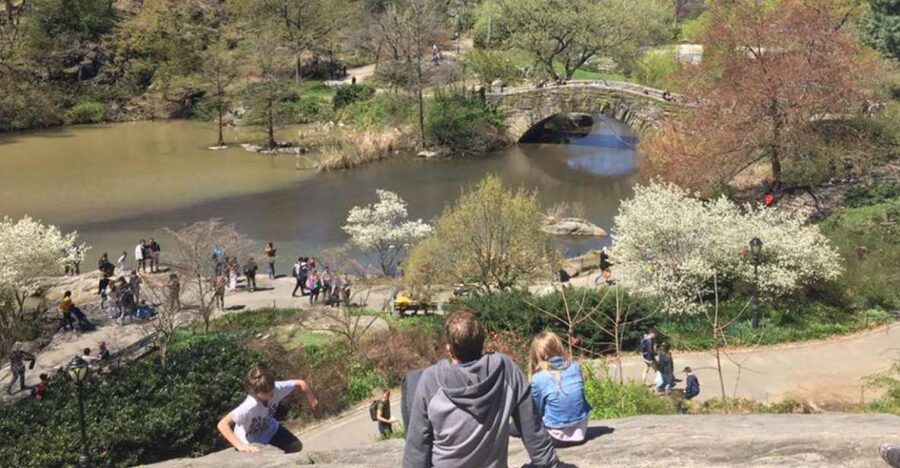 New York City: Central Park Highlights Walking Tour - Starting at Grand Army Plaza and the Sherman monument