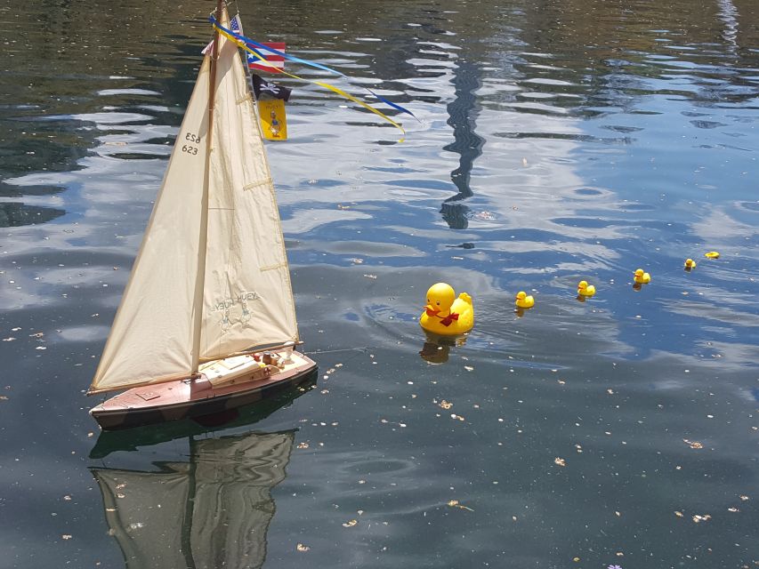 New York City: Central Park Walking Tour - Wooded paths, birds, and a break from Manhattan