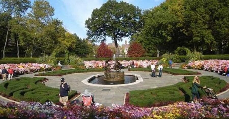 New York City : Central Park Walking Tour With A Guide - Why two hours can change your view of Central Park