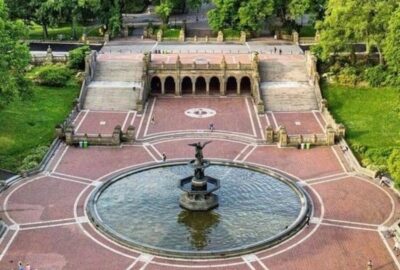 Central Park Walking Tour With A Guide
