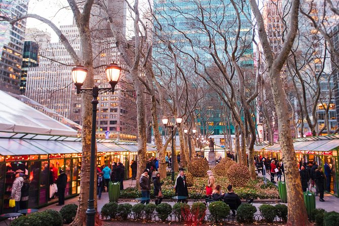 New York City Christmas Holiday Lights and Markets Walking Tour - Central Park and the first stretch of Fifth Avenue
