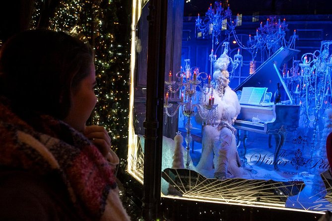 New York City Christmas Holiday Lights and Markets Walking Tour - Bryant Park’s small shops and food stalls
