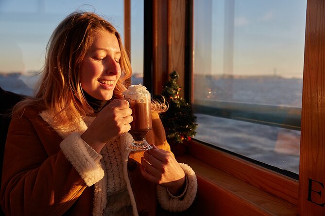 New York City Christmas Holiday Statue and Skyline Cocoa Cruise - Cocoa, cookies, and the onboard drink