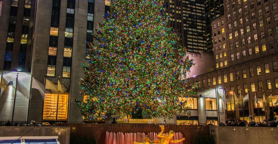 New York City: Christmas Holiday Tour of Manhattan - Crowds, weather, and what to wear