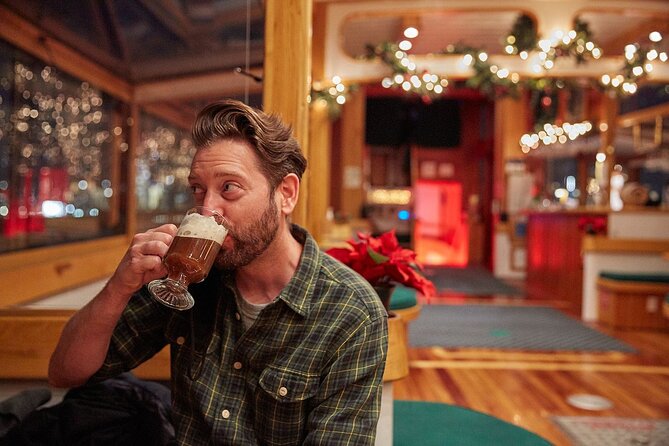 New York City Cocoa and Carols Holiday Cruise - What the 90-minute schedule feels like