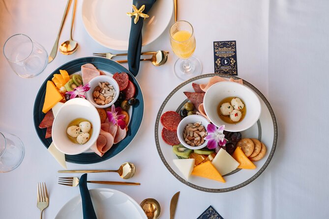 New York City Dinner Cruise with Live Music - Five courses, one drink, and a private table