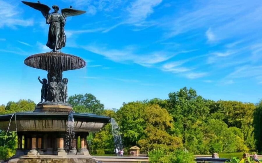 New York City: Discover Pass with Hop-on Hop-off Bus Tour - Seeing New York after dark
