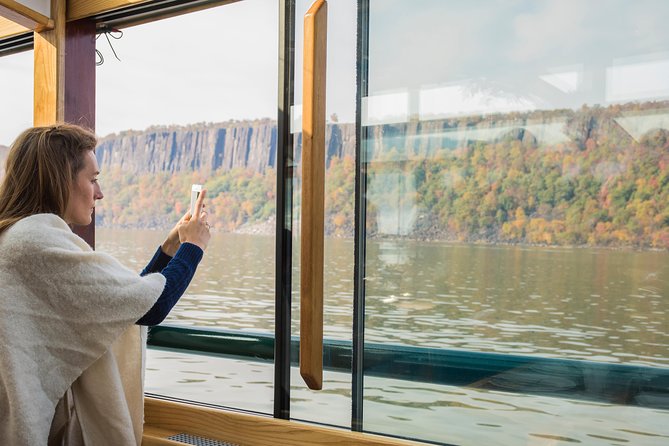New York City Fall Foliage Brunch Cruise - The Palisades and the bridge linking New Jersey and Manhattan