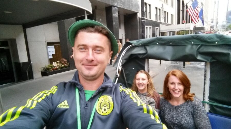 New York City: Gossip Girl Tour - Riding through Manhattan by pedicab