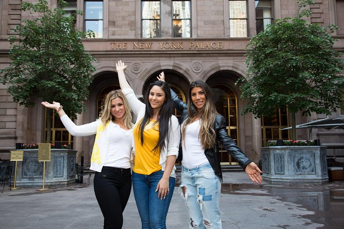 New York City Gossip Girl TV Show Sites Bus Tour - The guide can make or break the morning