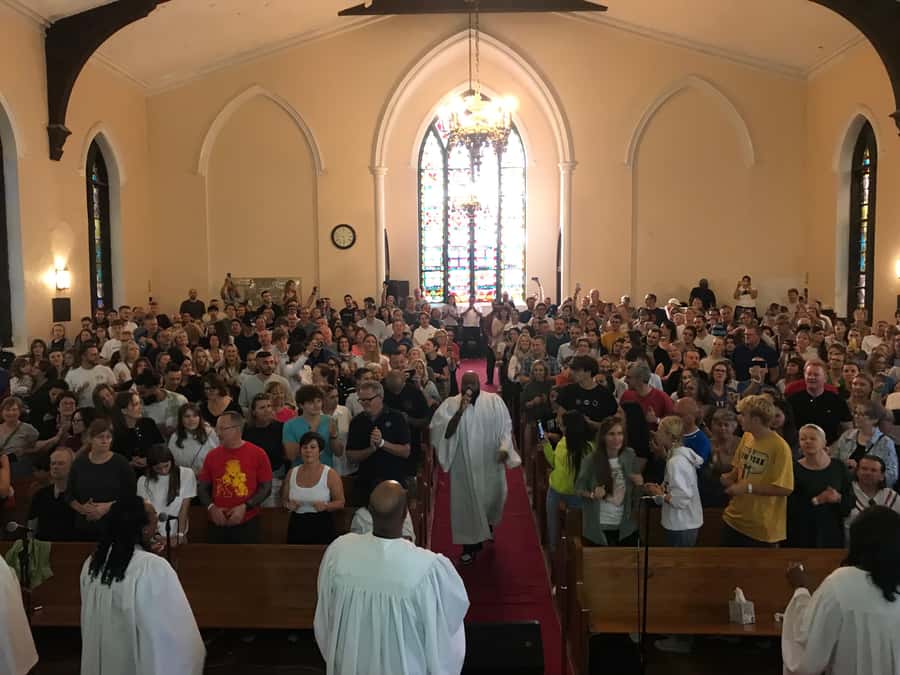 New York City: Harlem Gospel Live Music Concert - Arriving at Mount Olivet Baptist Church