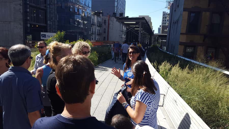 New York City: High Line Walking Tour - Meeting at West 30th Street