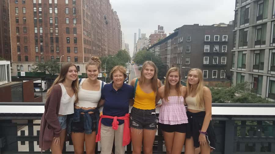 New York City: High Line Walking Tour - The industrial past beneath the gardens
