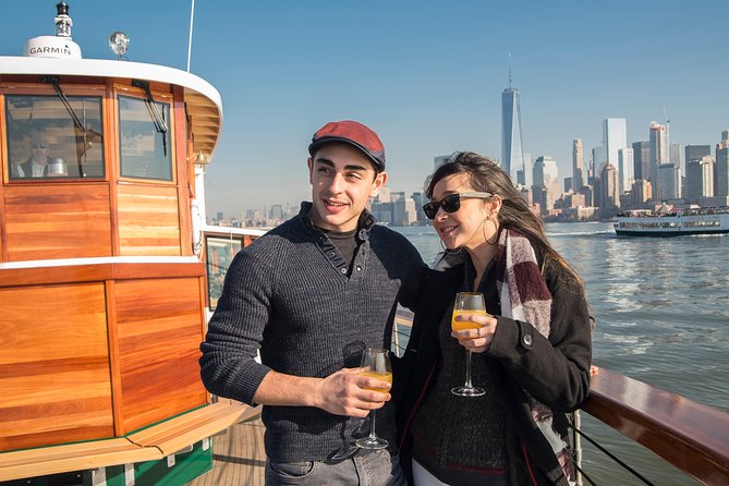 New York City Holiday Brunch Cruise on Classic Boat - Comfort, weather, and the view from your table