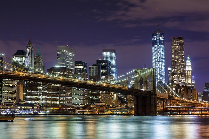 New York City Holiday Lights Tour - Why this tour works after dark