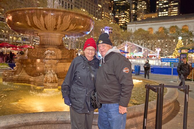 New York City Holiday Movie Sites and Lights Bus Tour - Rockefeller Center is the major holiday landmark