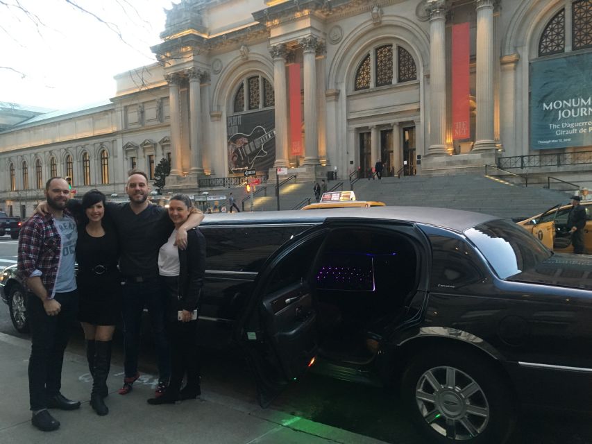 New York City: JFK Airport Private Limousine Transfer - Meeting your driver at JFK