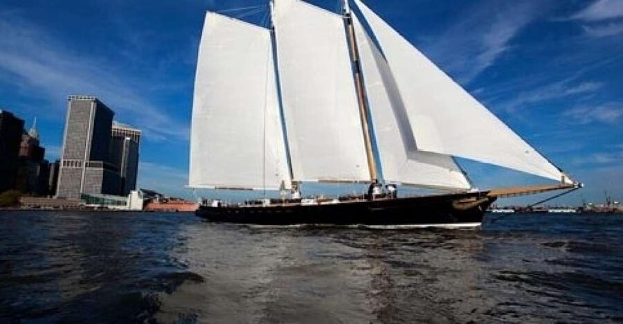 New York City Lights Schooner Sail - Manhattan’s southern tip and Battery Park
