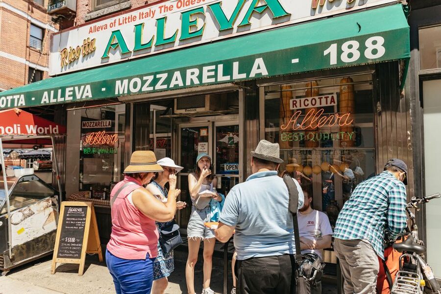New York City: Little Italy Italian Food Tasting Tour - Prohibition, detectives, and the walk toward St. Patrick’s