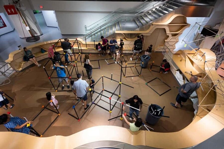 New York City: New York Hall of Science Admission Ticket - Who will enjoy this science center most