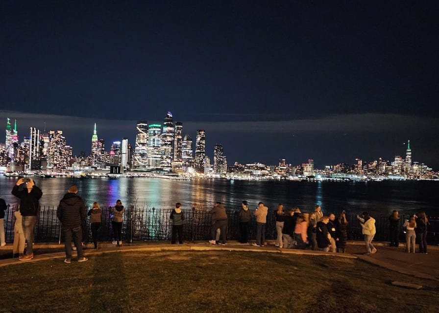 New York City Night Views - A panoramic hop-on-hop-off tour - Sinatra’s statue and Hoboken character