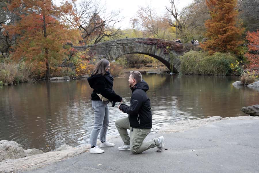 New York City or Brooklyn: Photoshoot in Iconic Locations - Who Should Book This Photoshoot