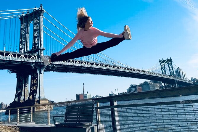 New York City Pedicab Tour of Landmarks And Hidden Gems - Two Bridges gives you the big city views