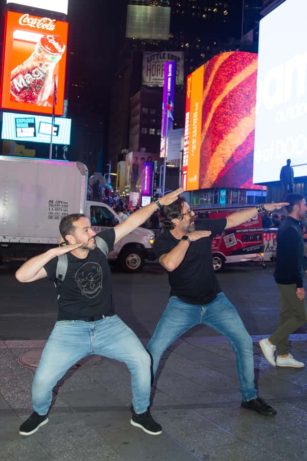 New York City: Photoshoot - Times Square - Weather, crowds, and what to wear