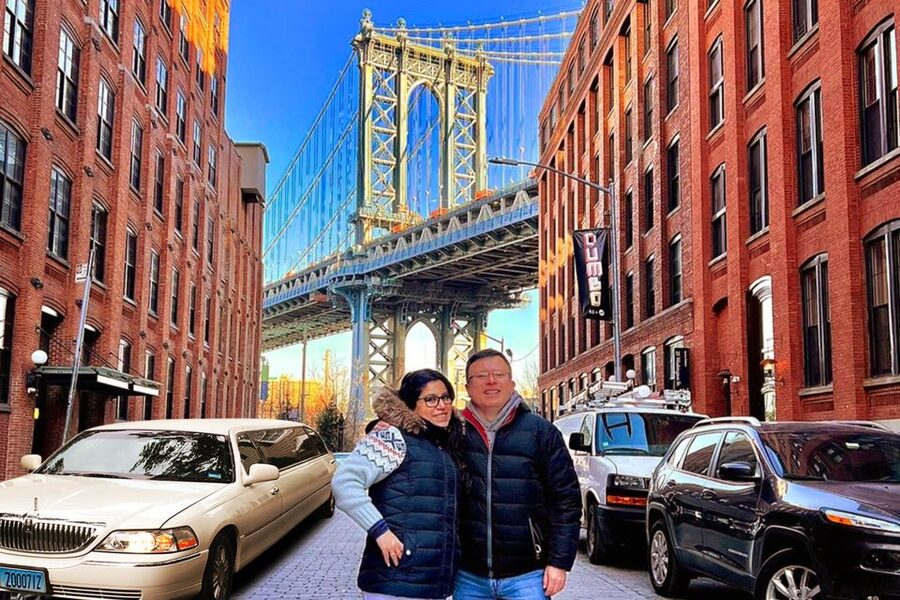 New York City: Private Manhattan Limousine Tour - Times Square and the bright side of Manhattan