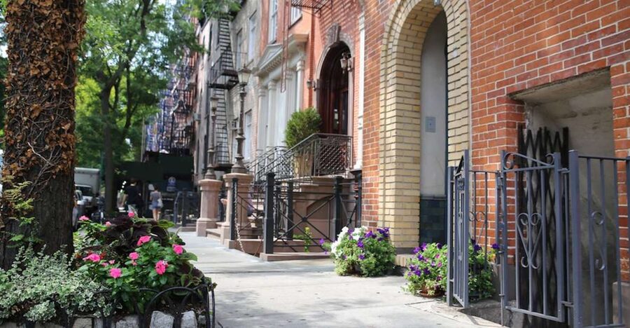 New York City: Private Walking Tour with a Local - The local connection, with a few limits
