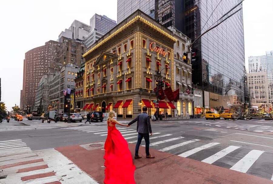 New York City: professional photoshoot Dumbo or Central Park - Edited images and delivery timing
